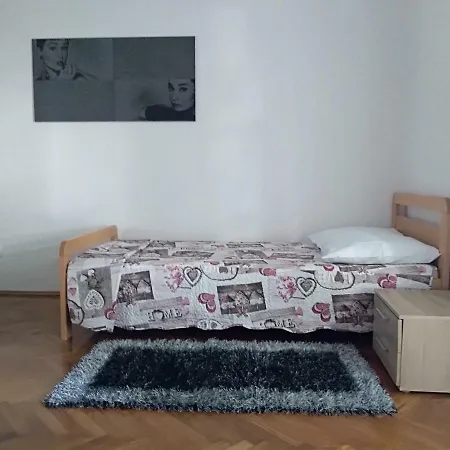 Apartman Lilly *